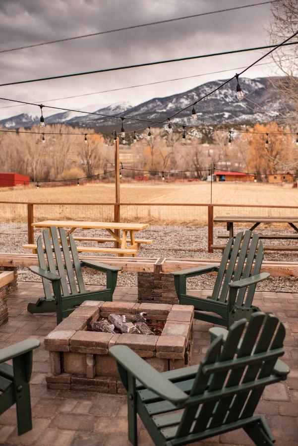 Loyal Duke Lodge Salida Exterior photo